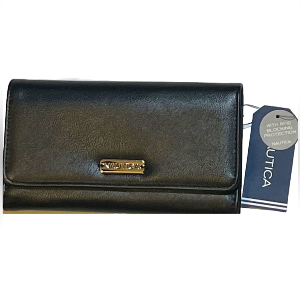 Nautica Money Manager Clutch Wallet